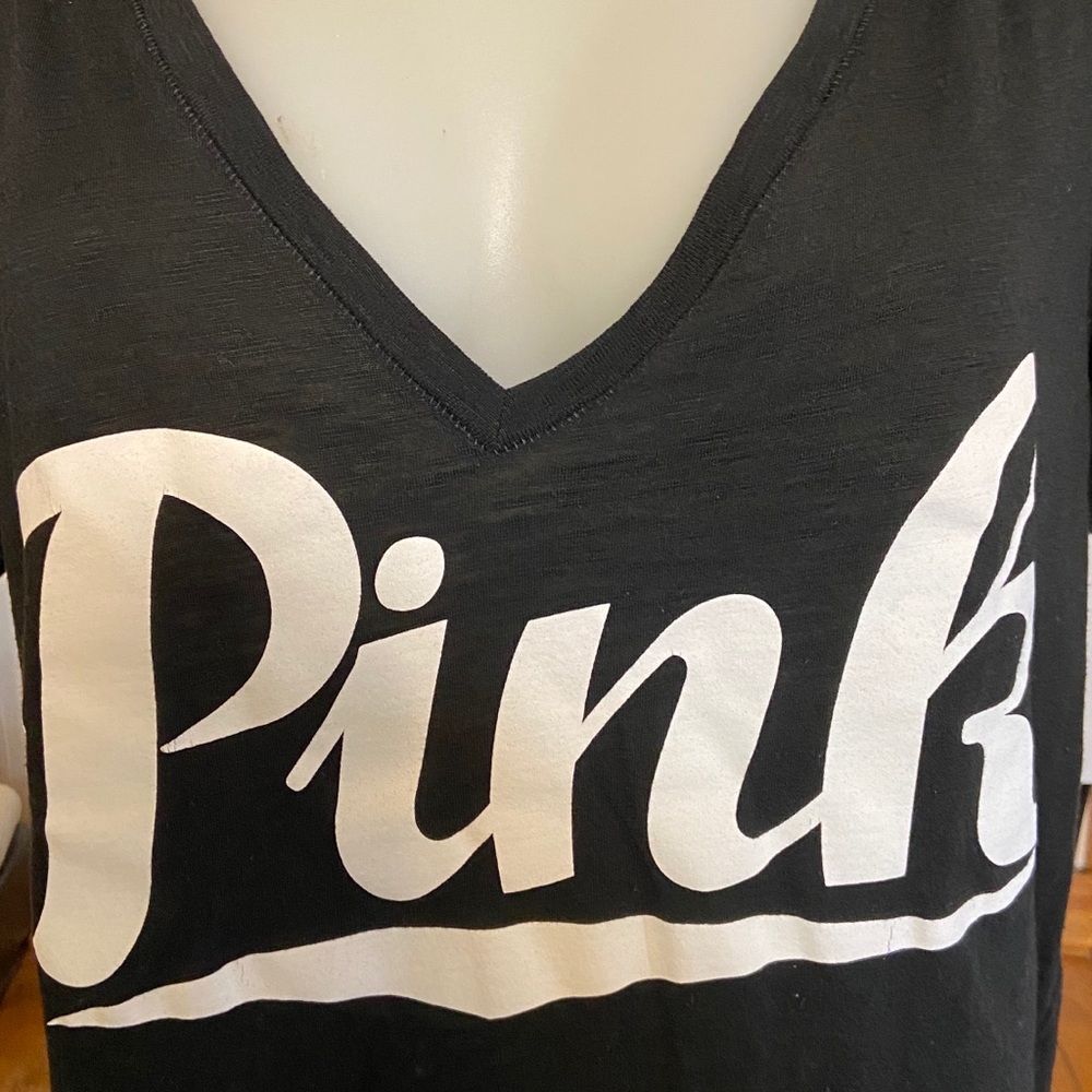 VS Pink top
